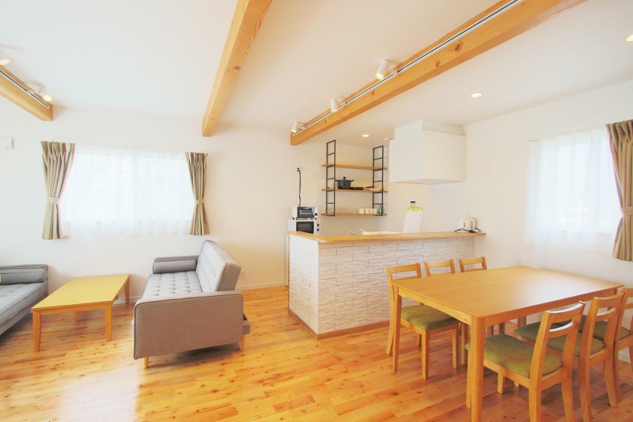Villas Waraku Fujiyoshida Bagian luar foto