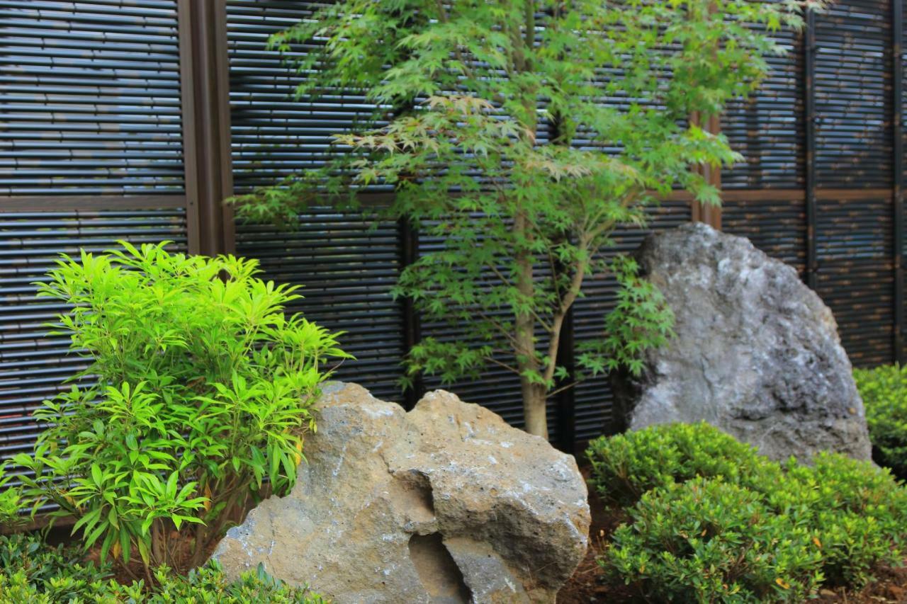 Villas Waraku Fujiyoshida Bagian luar foto